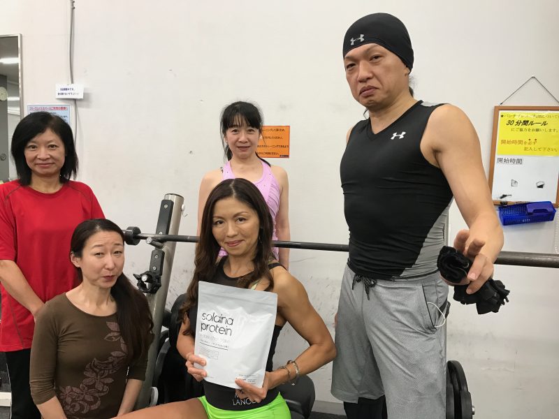 参加者の皆さんと記念撮影